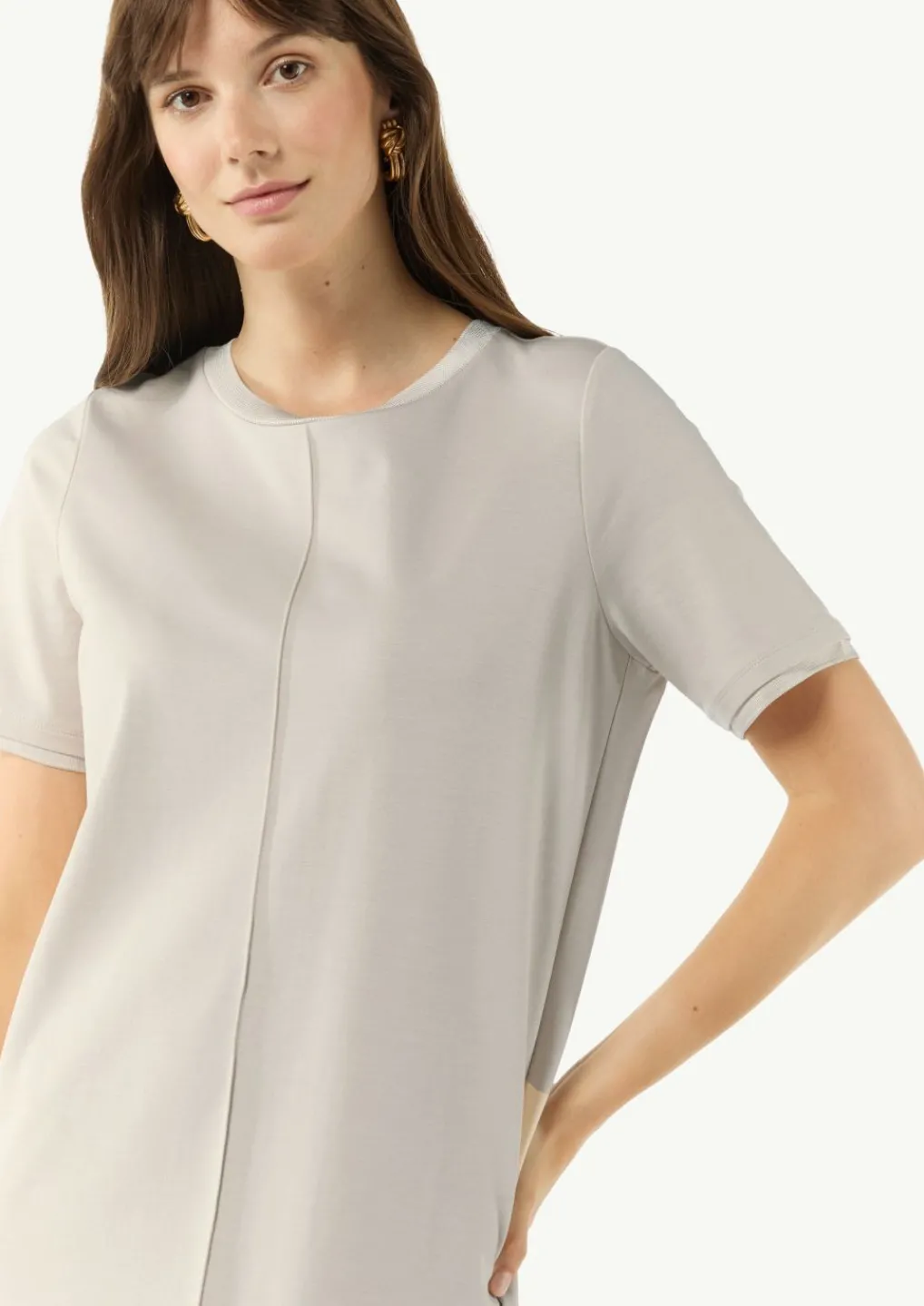 T-Shirt-Kleid mit seitlich geschlitztem Saum-Comma Hot