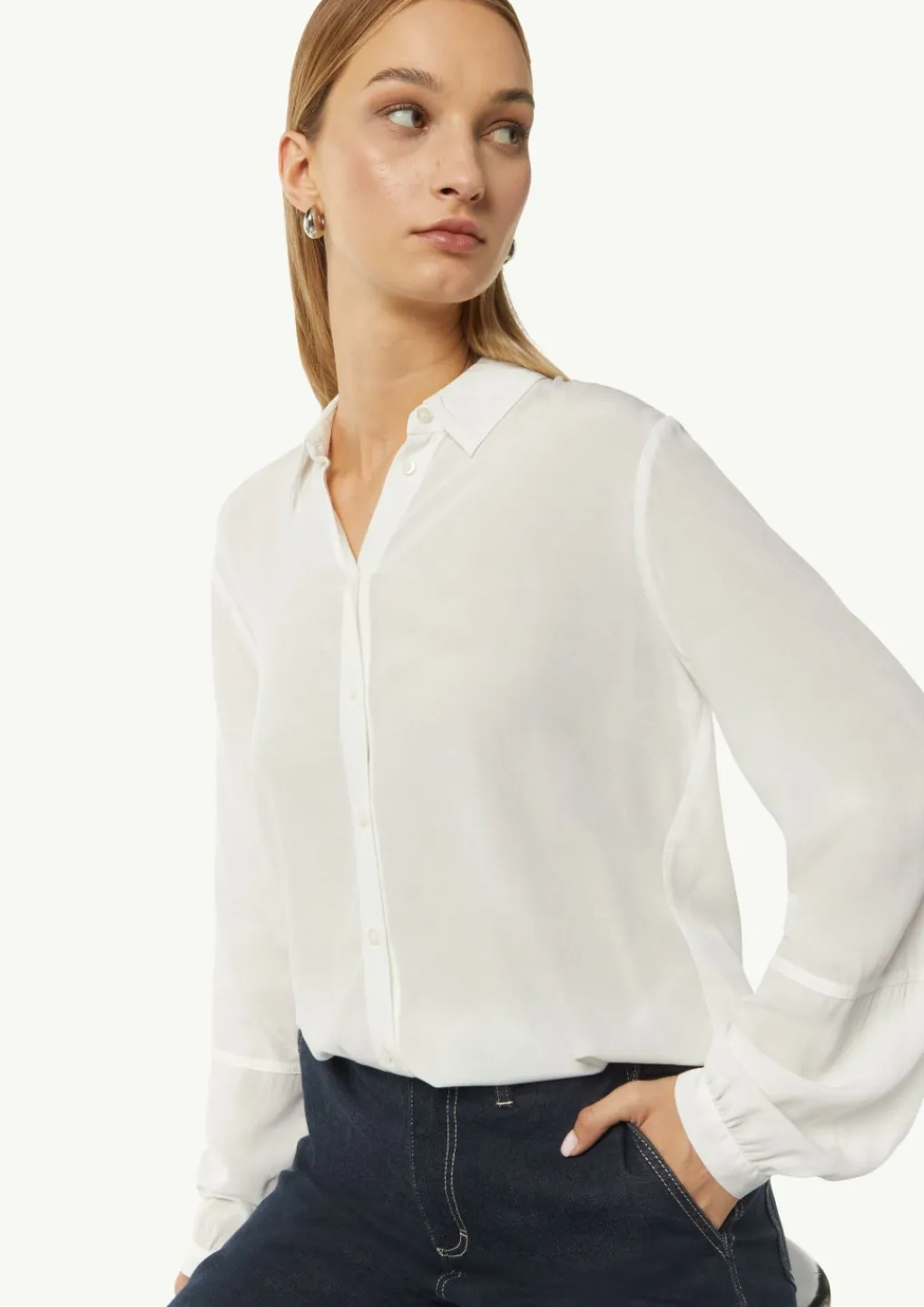 Viskose-Bluse mit Hemdkragen und Ziernaht-Comma New
