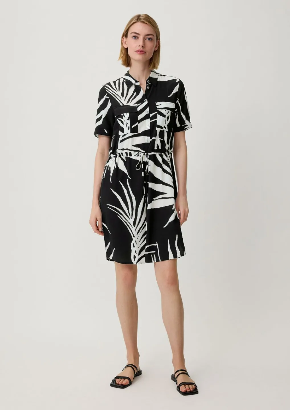Viskosekleid mit Crêpestruktur-Comma New