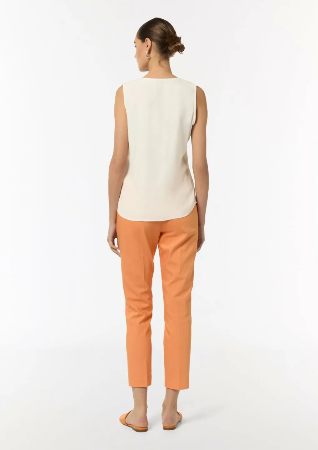 V-Neck-Top aus Crêpe-Comma Online