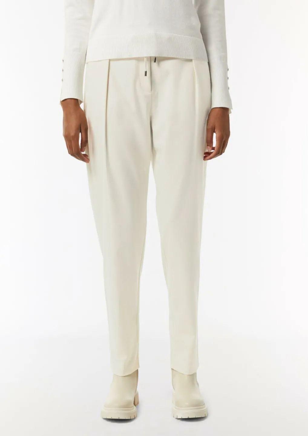 Weiche Flanellhose mit Schmuckdetail am Bund-Comma Outlet