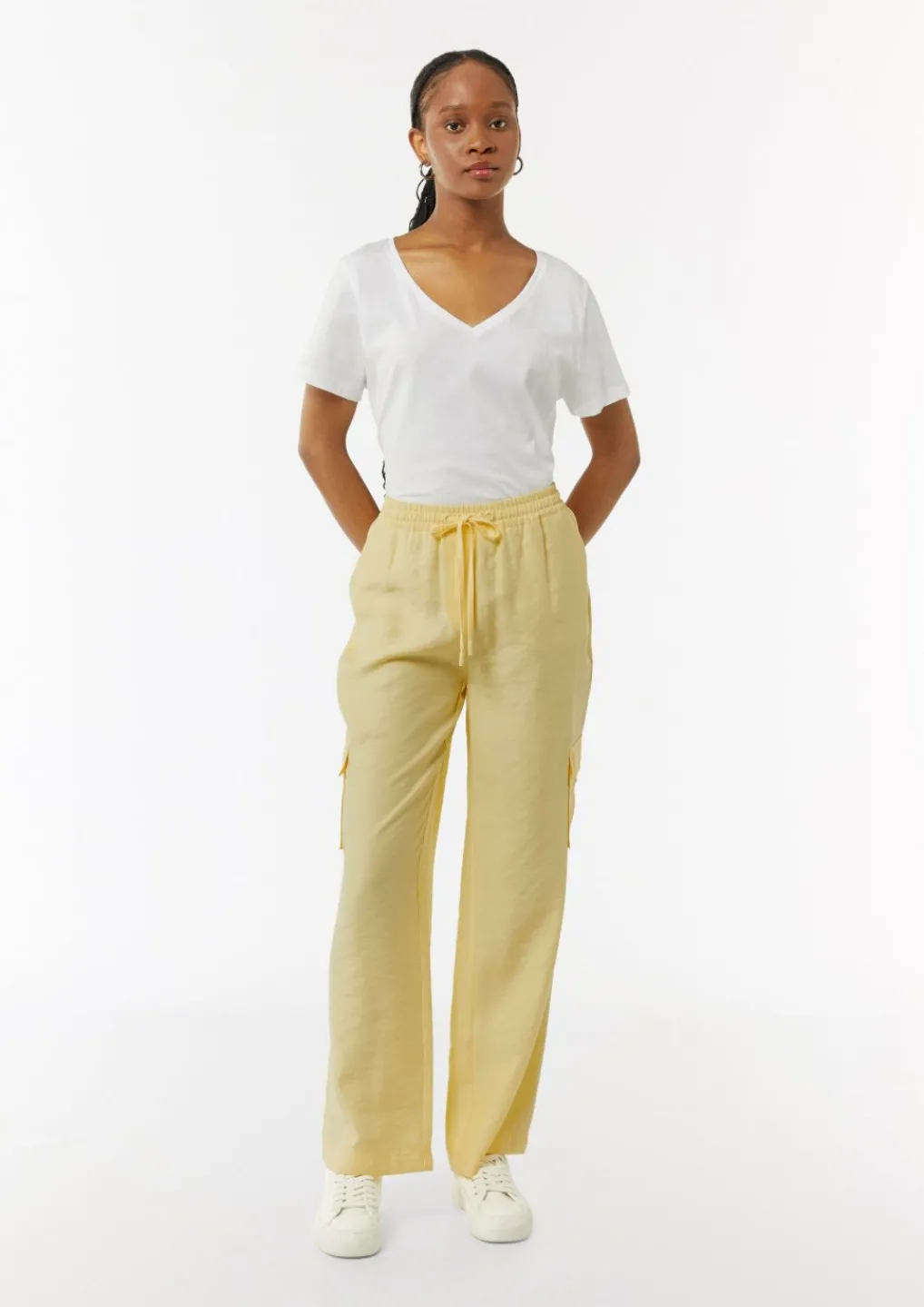 Wide-Leg-Hose mit Cargotaschen-Comma Hot