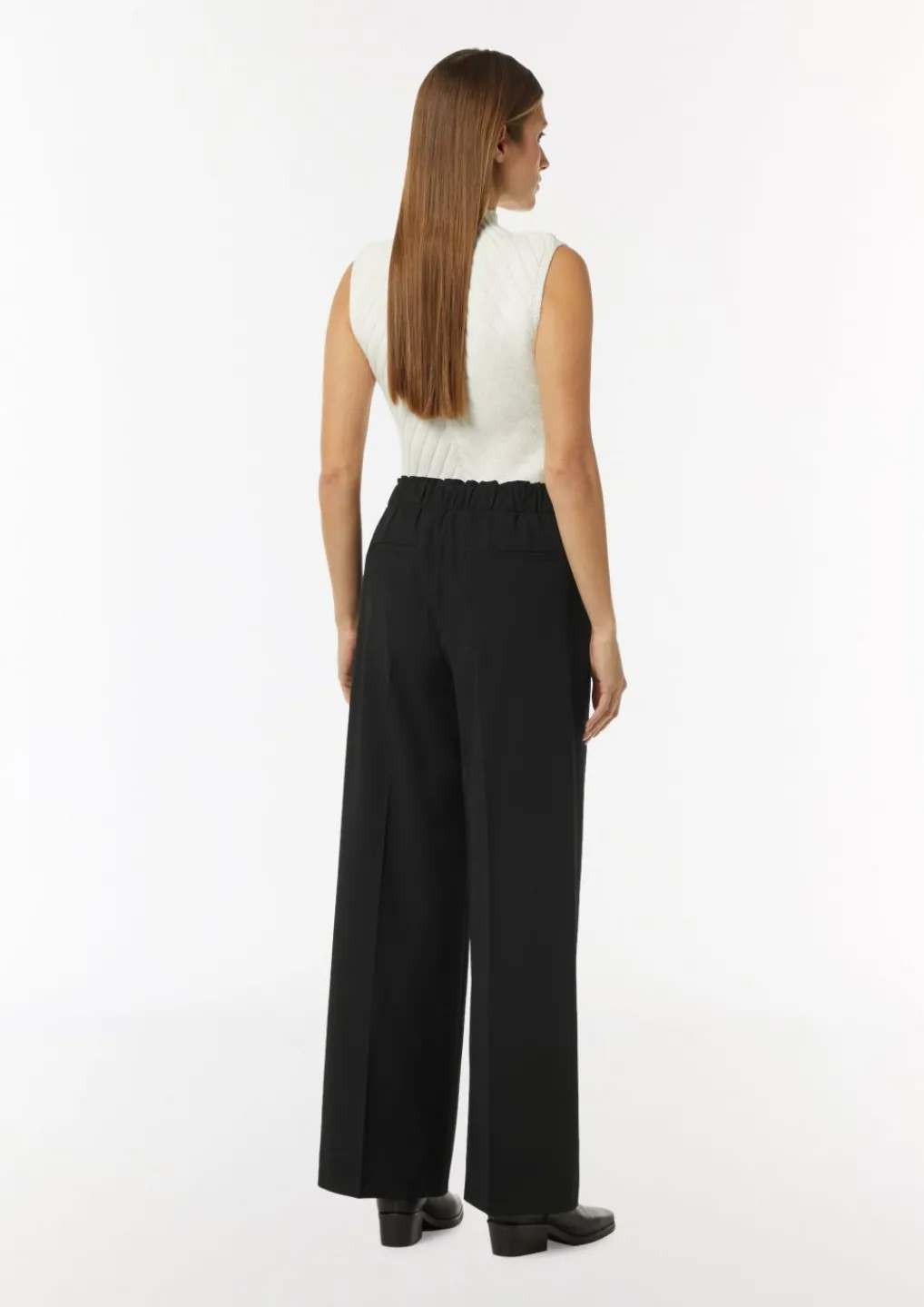 Wide-Leg-Hose mit gerafftem Bund-Comma Hot